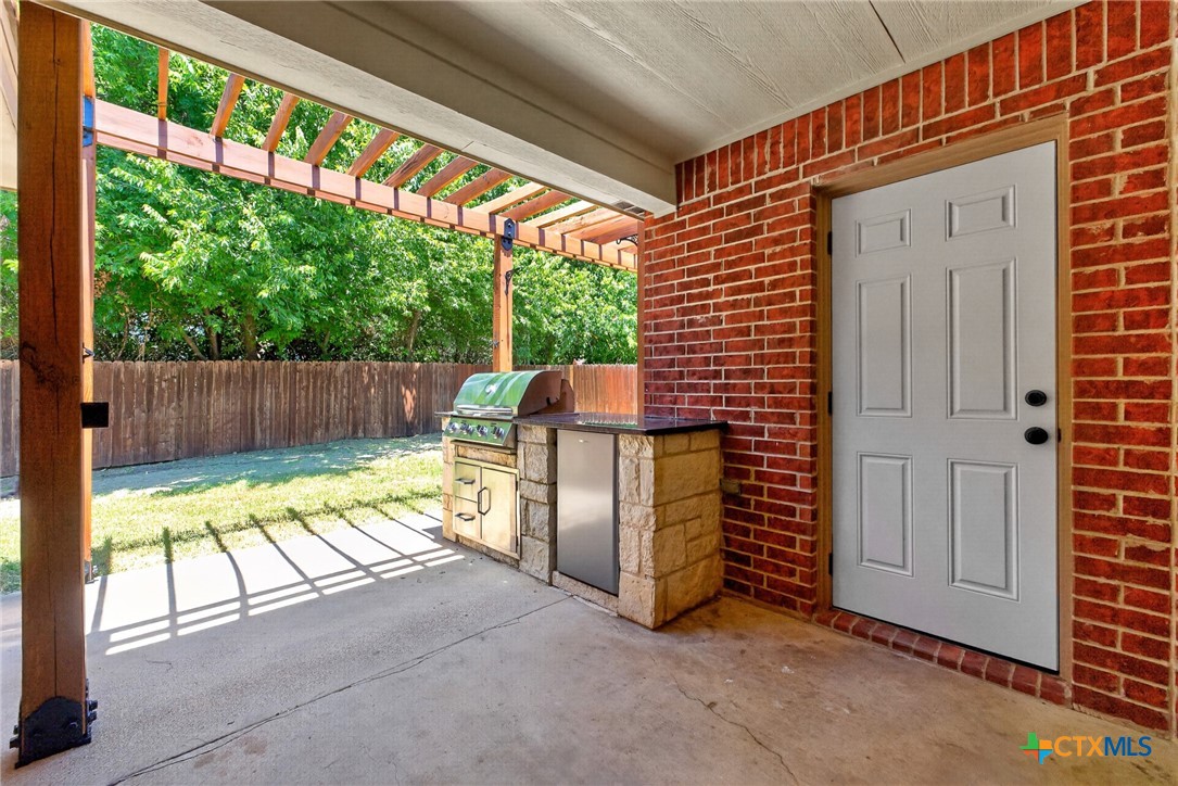 3907 Dewitt County Court Property Photo 25