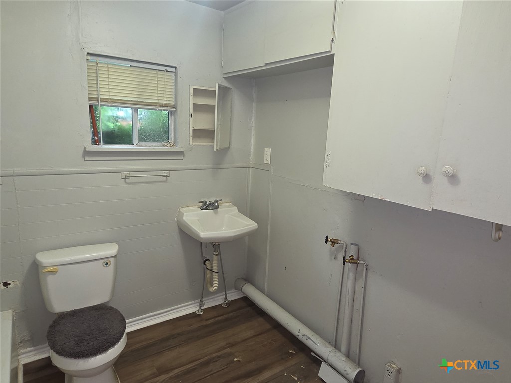 921 Duval Court Property Photo 12