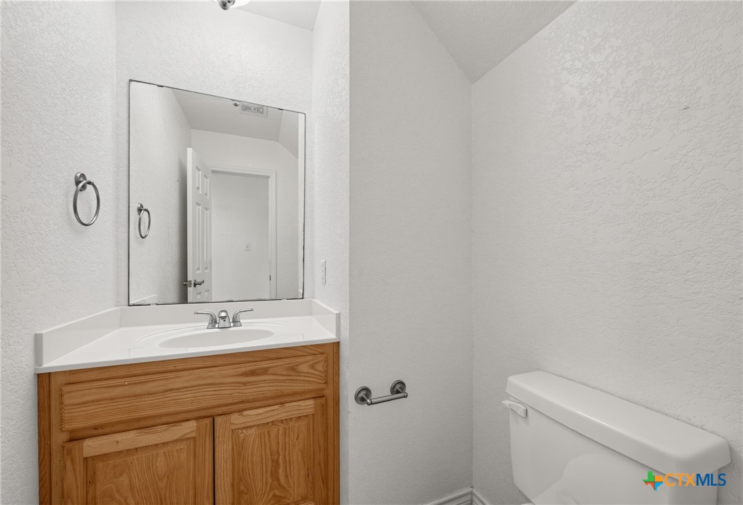 2203 Excel Drive Property Photo 12