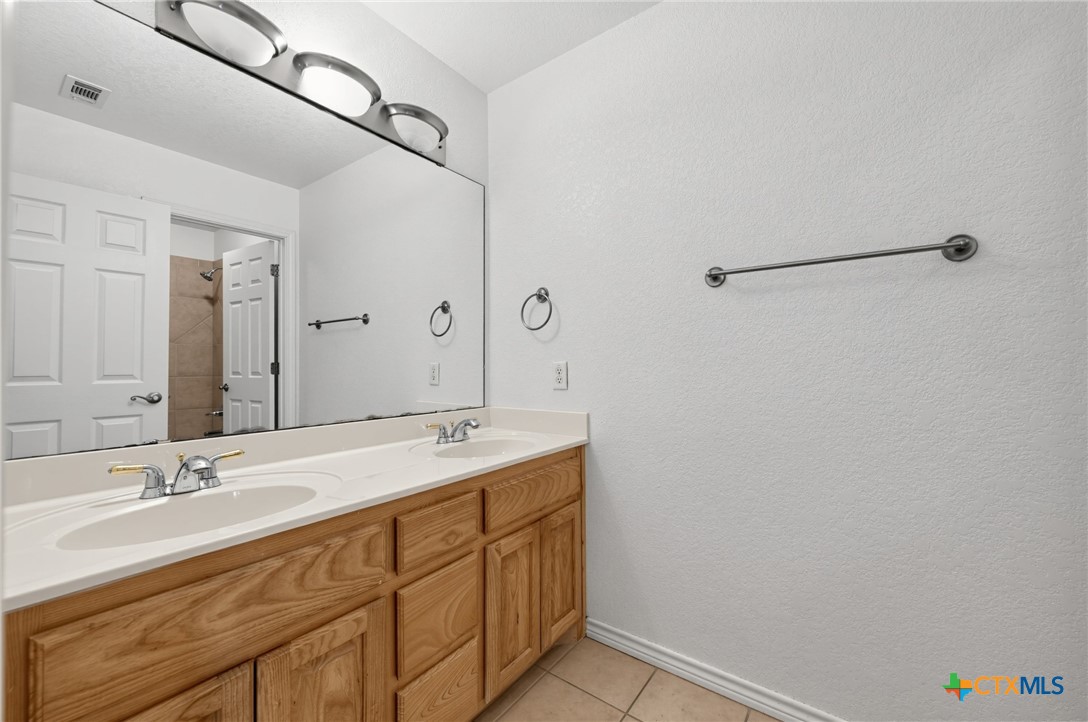2203 Excel Drive Property Photo 19