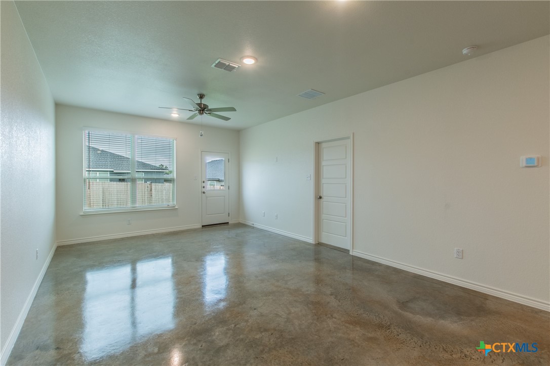 3901 Sugar Hackberry Trail B Property Photo 2