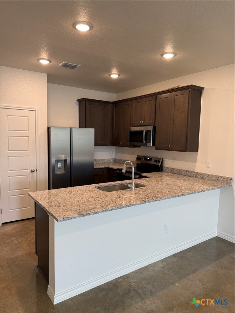 3901 Sugar Hackberry Trail B Property Photo 6