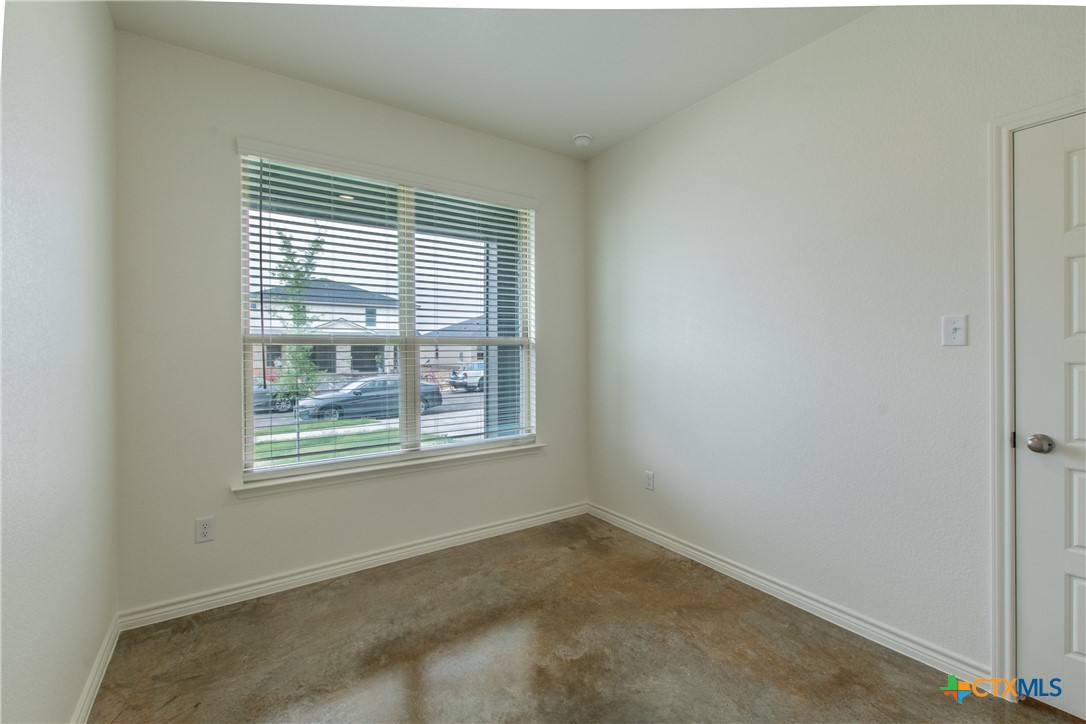 3901 Sugar Hackberry Trail B Property Photo 9