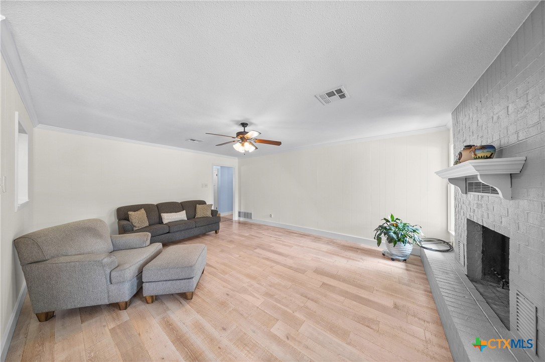 209 Mitchell Drive Property Photo 6