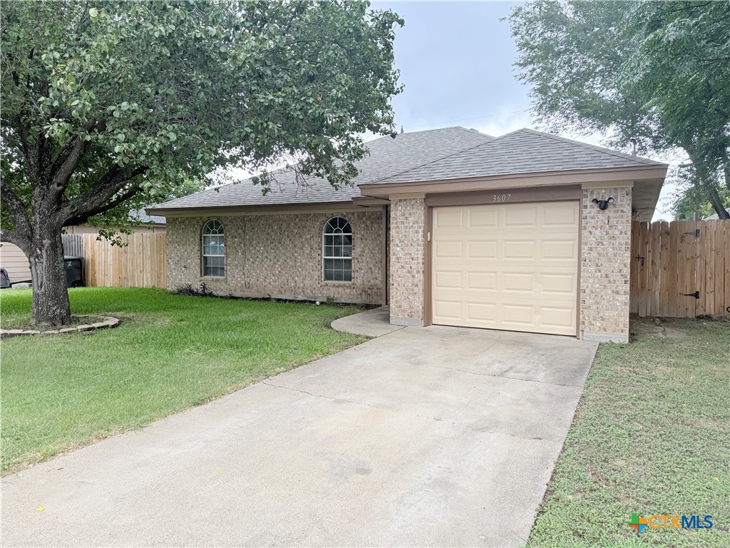 3607 Crescent Drive Property Photo 1