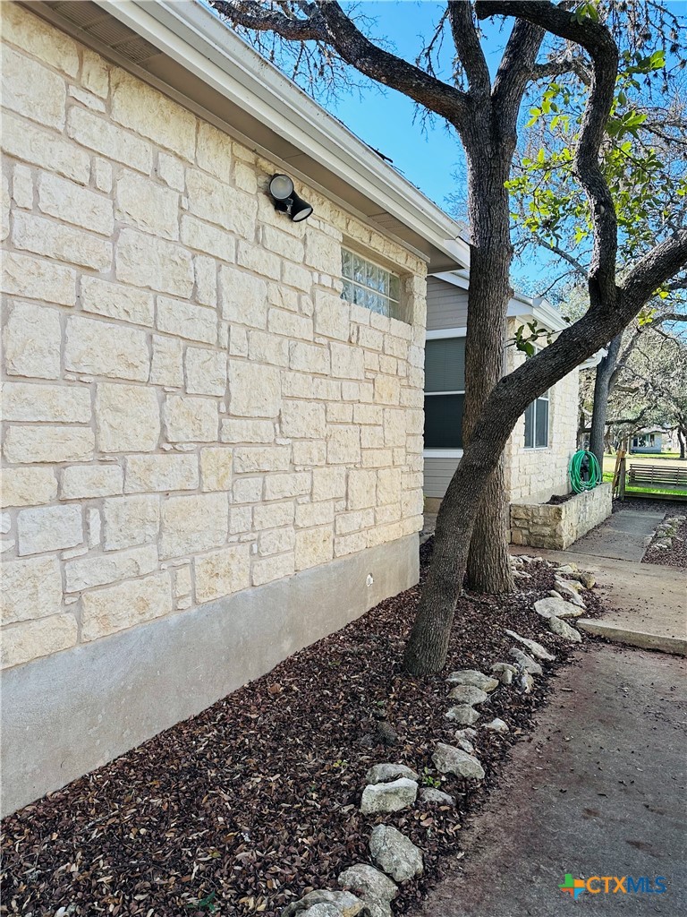 27 Nw Par View Drive Property Photo 6