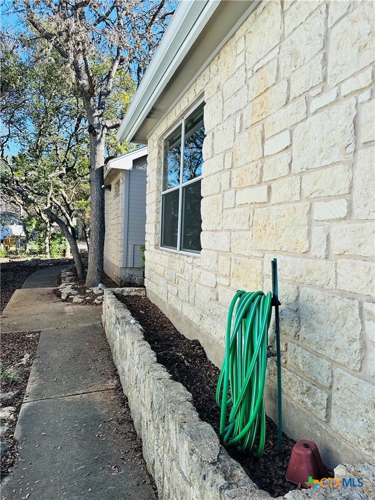 27 Nw Par View Drive Property Photo 7