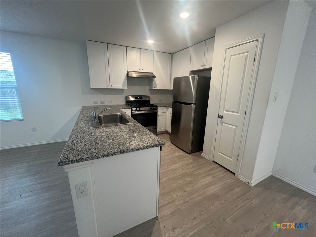 3031 Shore Lark Property Photo 3