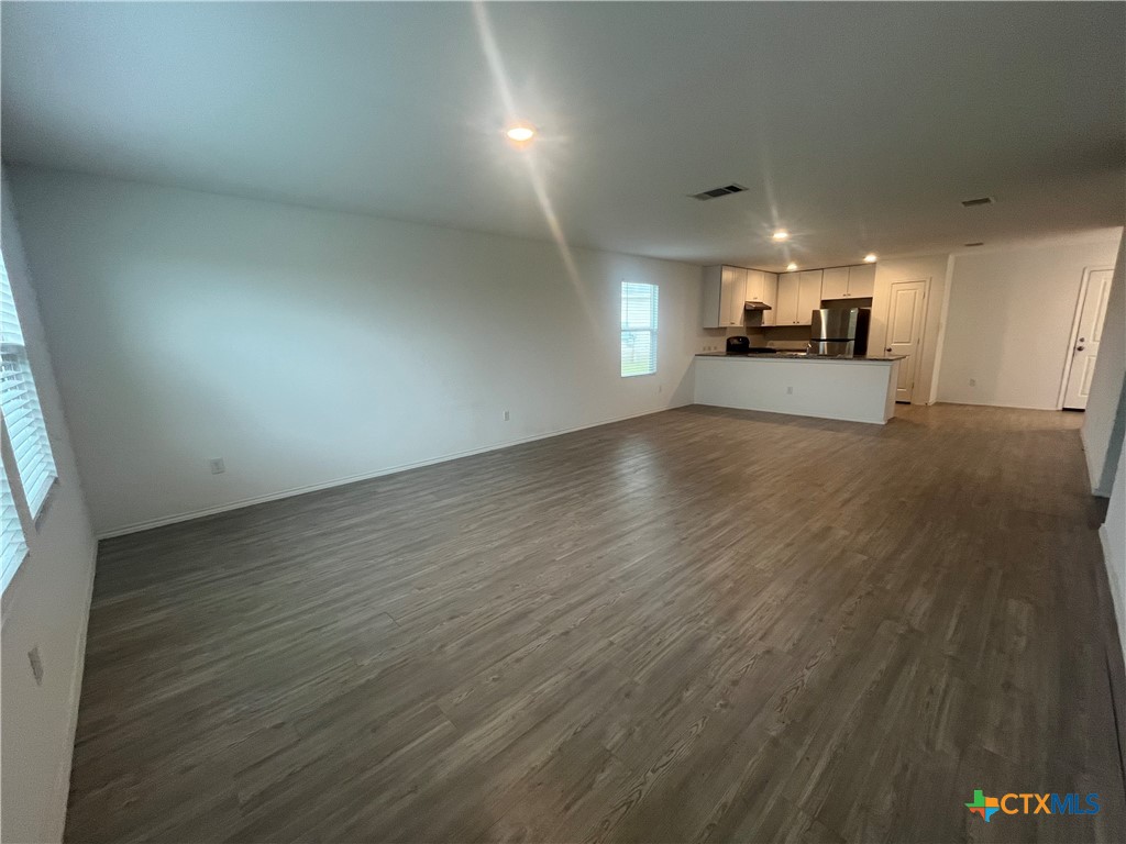 3031 Shore Lark Property Photo 4