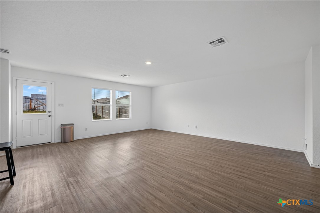 236 Kayden Court Property Photo 11