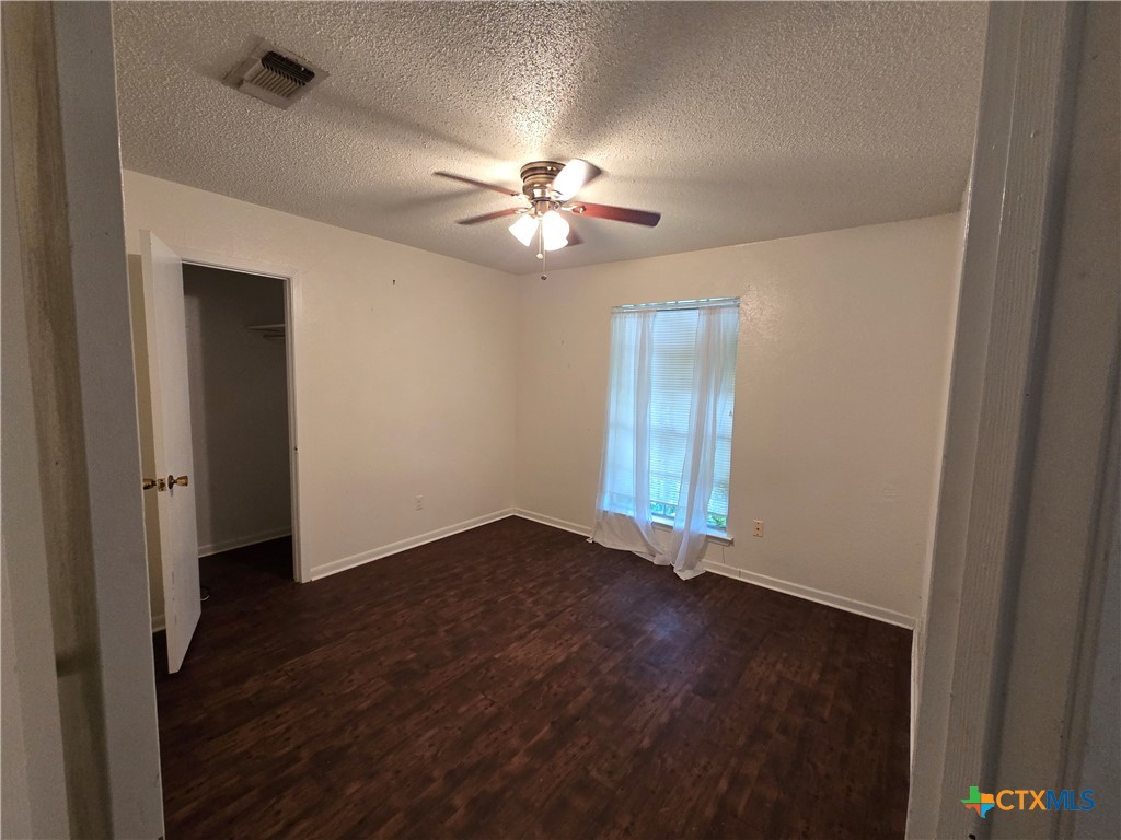905 Willow Brook Street Property Photo 8