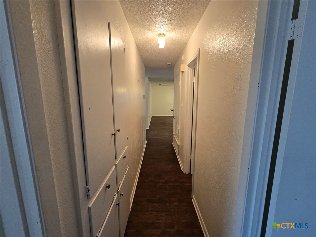 905 Willow Brook Street Property Photo 9