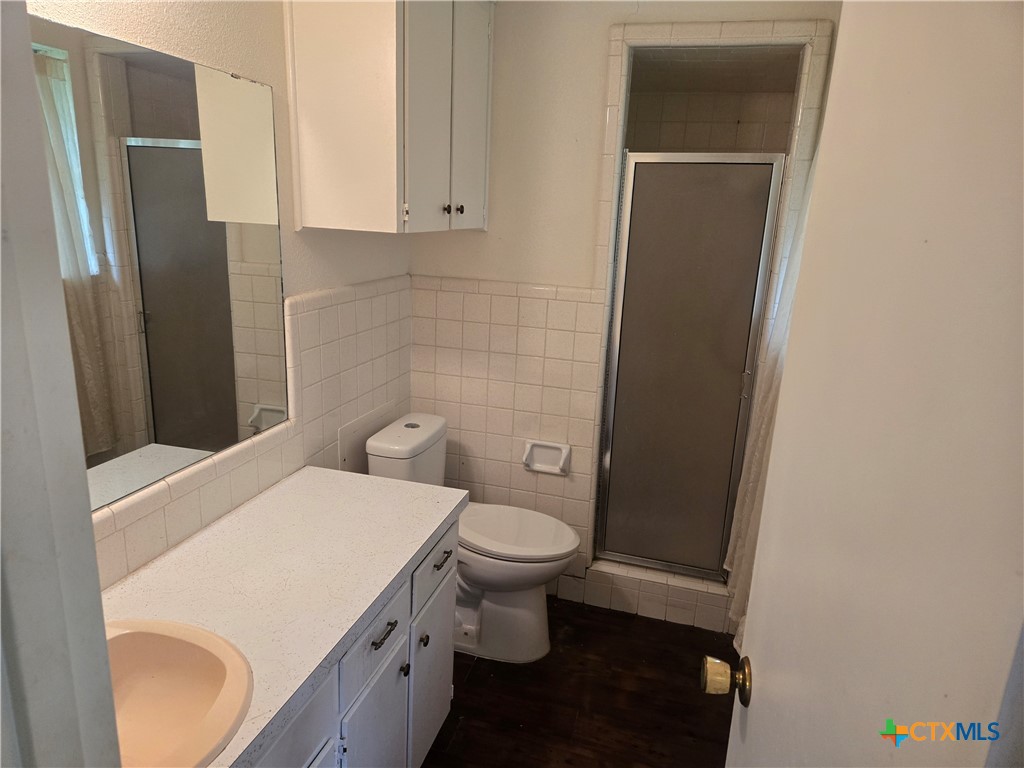 905 Willow Brook Street Property Photo 10