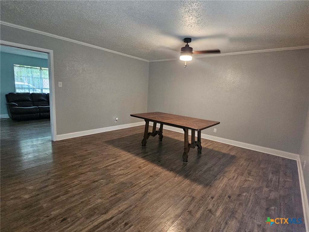 3303 Lake Charles Avenue Property Photo 7
