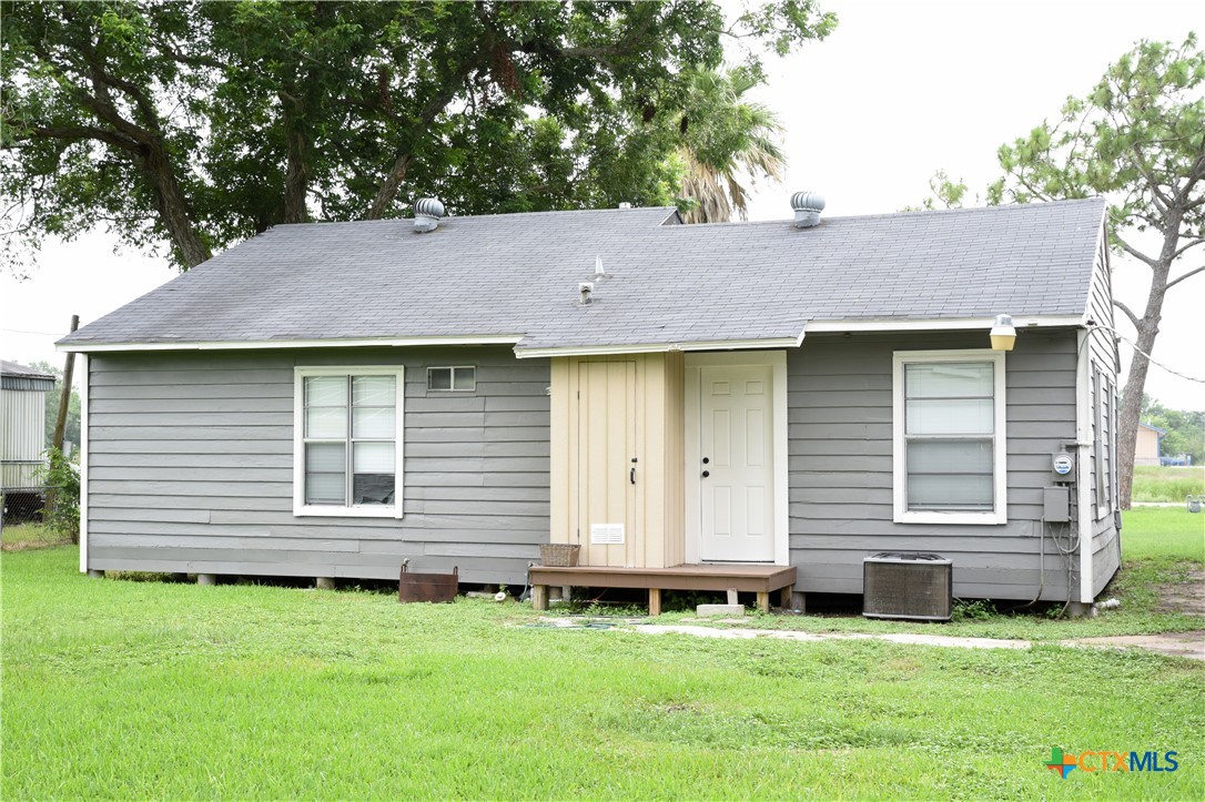 358 N Herbert Street Property Photo 15