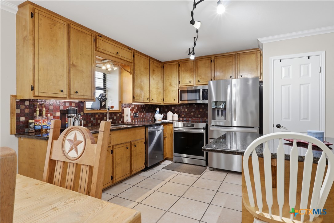 216 Sparrow Lane Property Photo 14