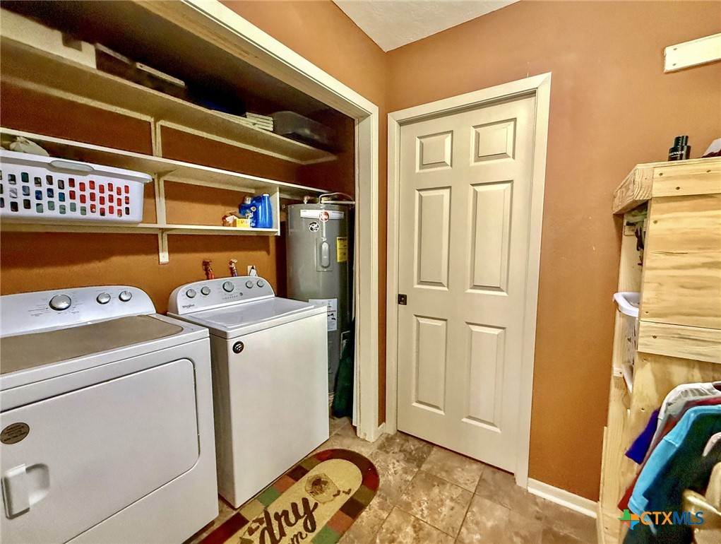 203 W Koether Street Property Photo 35
