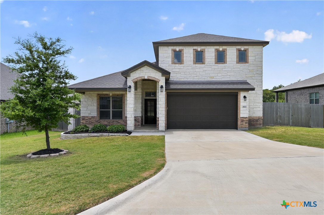 3607 Reynolds Drive Property Photo 1