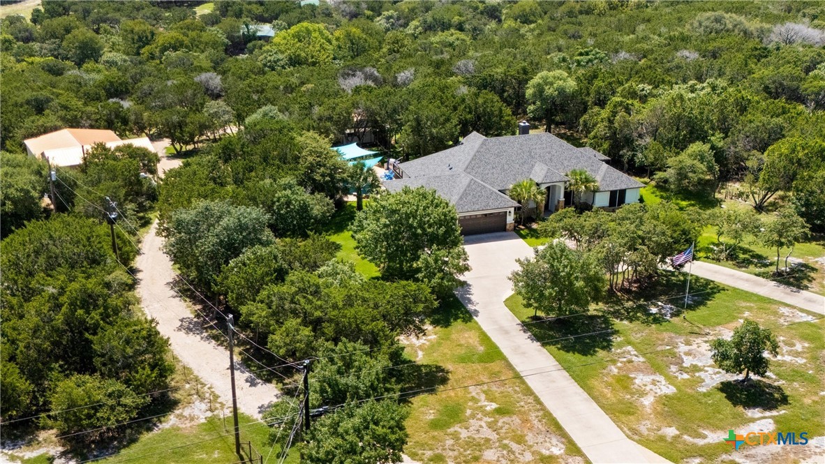 5545 Cliff Estates Road Property Photo 1