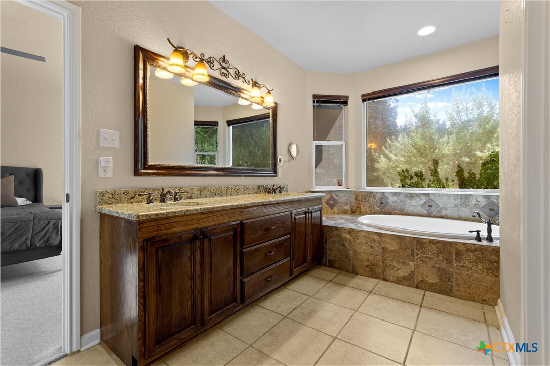 5545 Cliff Estates Road Property Photo 19