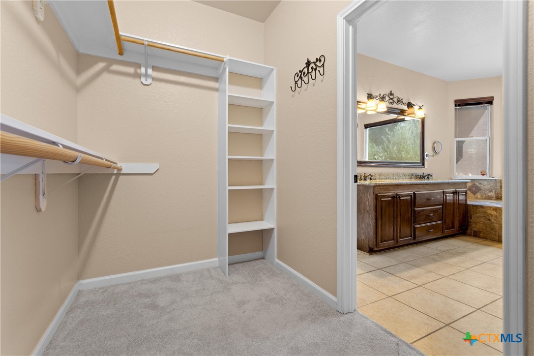 5545 Cliff Estates Road Property Photo 21