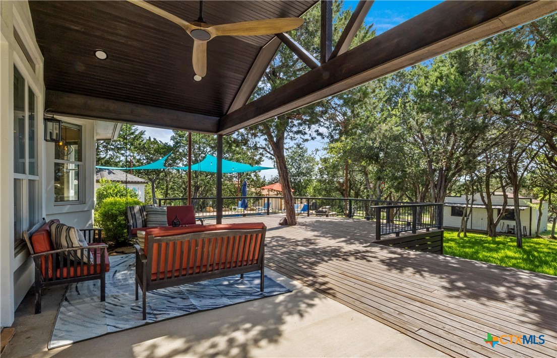 5545 Cliff Estates Road Property Photo 32