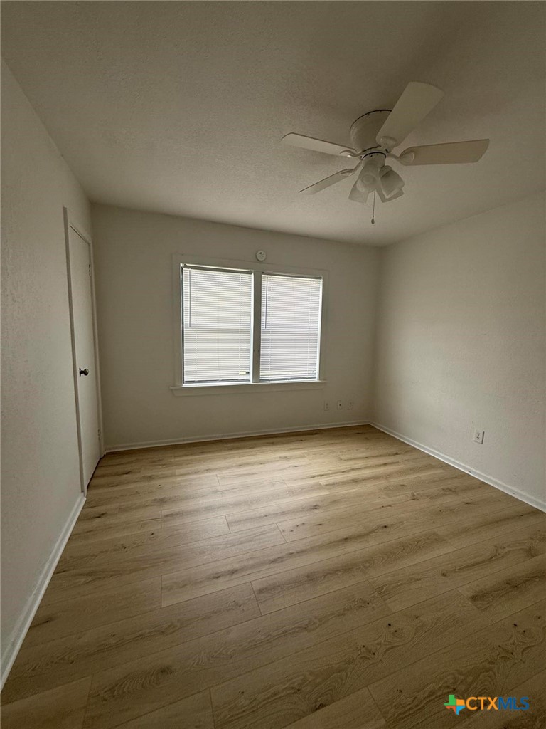 620 W Avenue B Property Photo 6