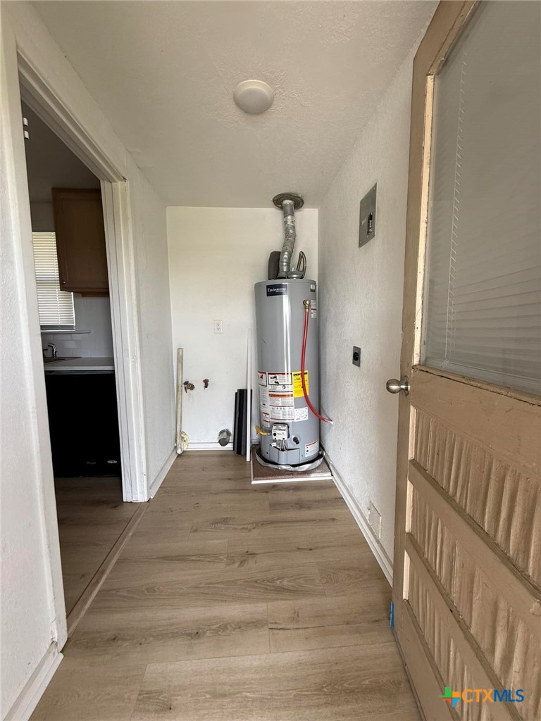 620 W Avenue B Property Photo 15
