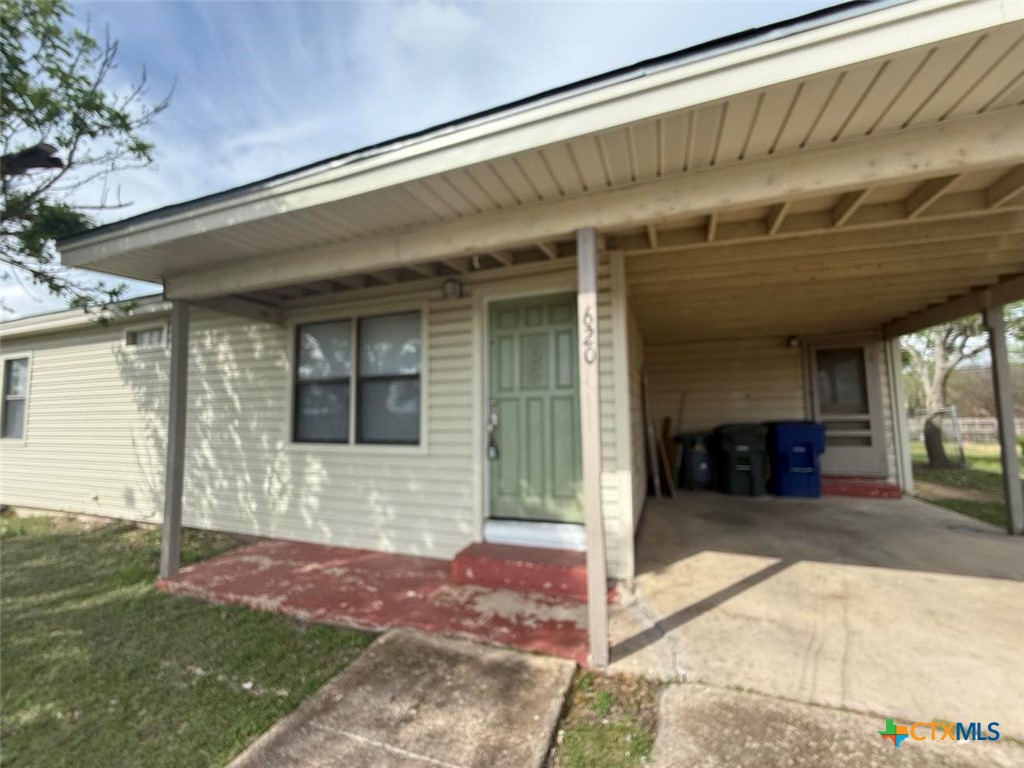 620 W Avenue B Property Photo 16