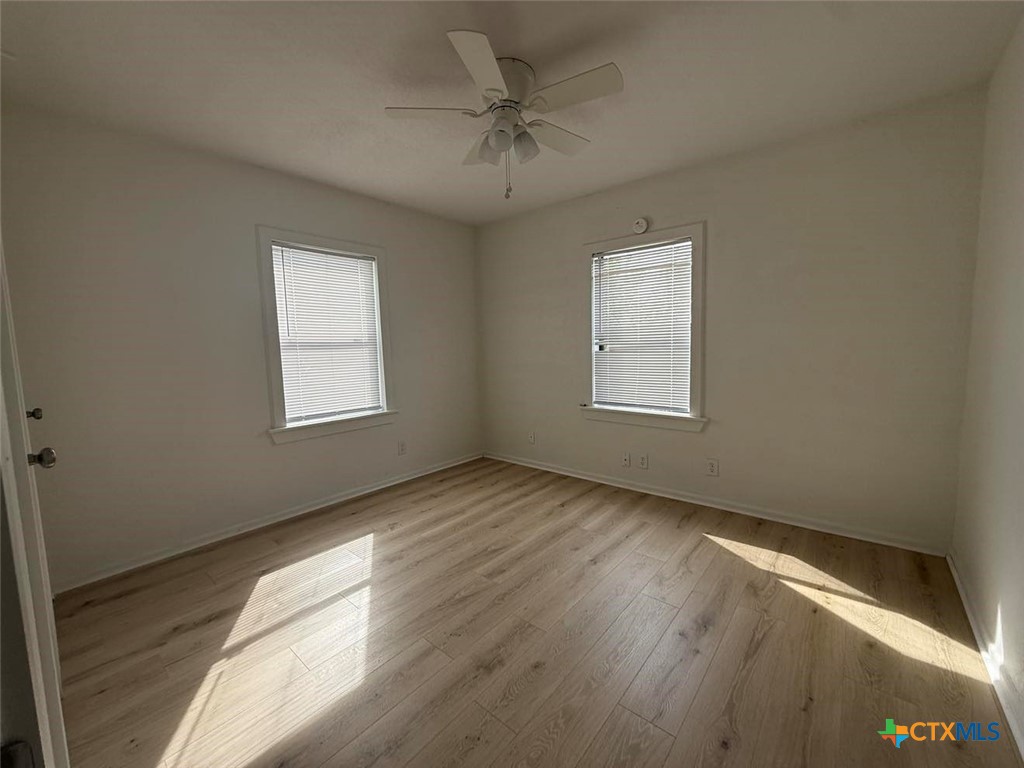 620 W Avenue B Property Photo 17