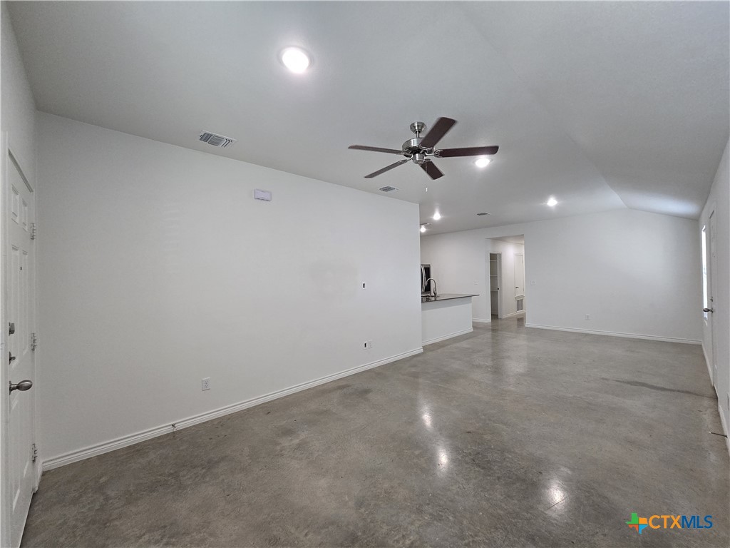 2318 Zanoletti Drive B Property Photo 3