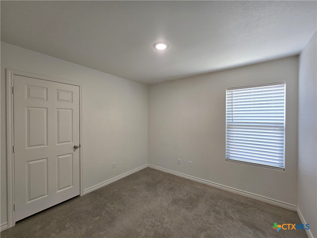 2318 Zanoletti Drive B Property Photo 13