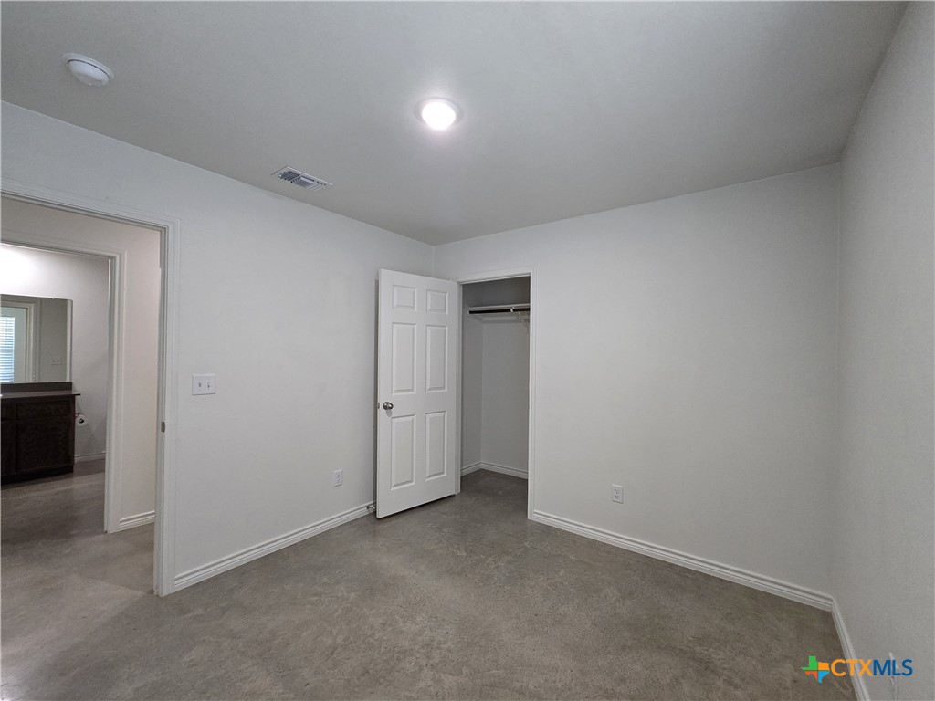 2318 Zanoletti Drive B Property Photo 14