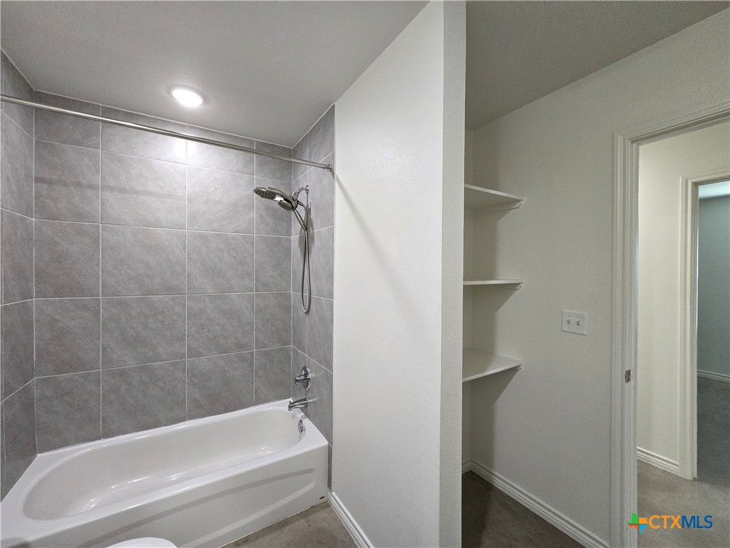 2318 Zanoletti Drive B Property Photo 17