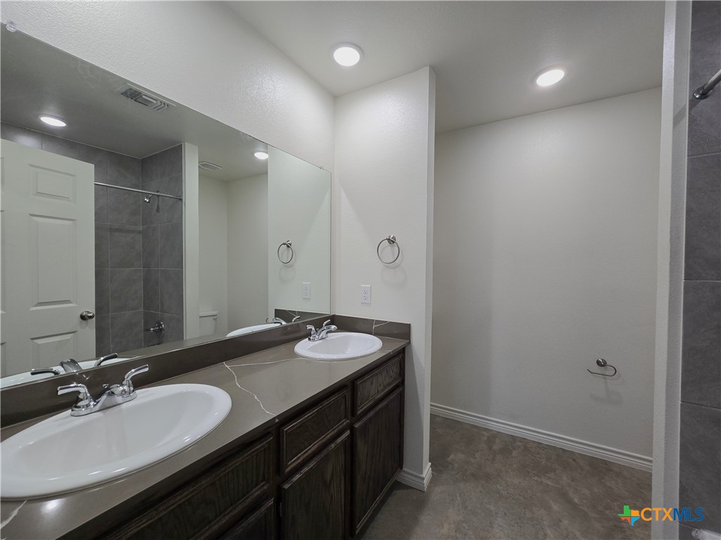 2318 Zanoletti Drive B Property Photo 28