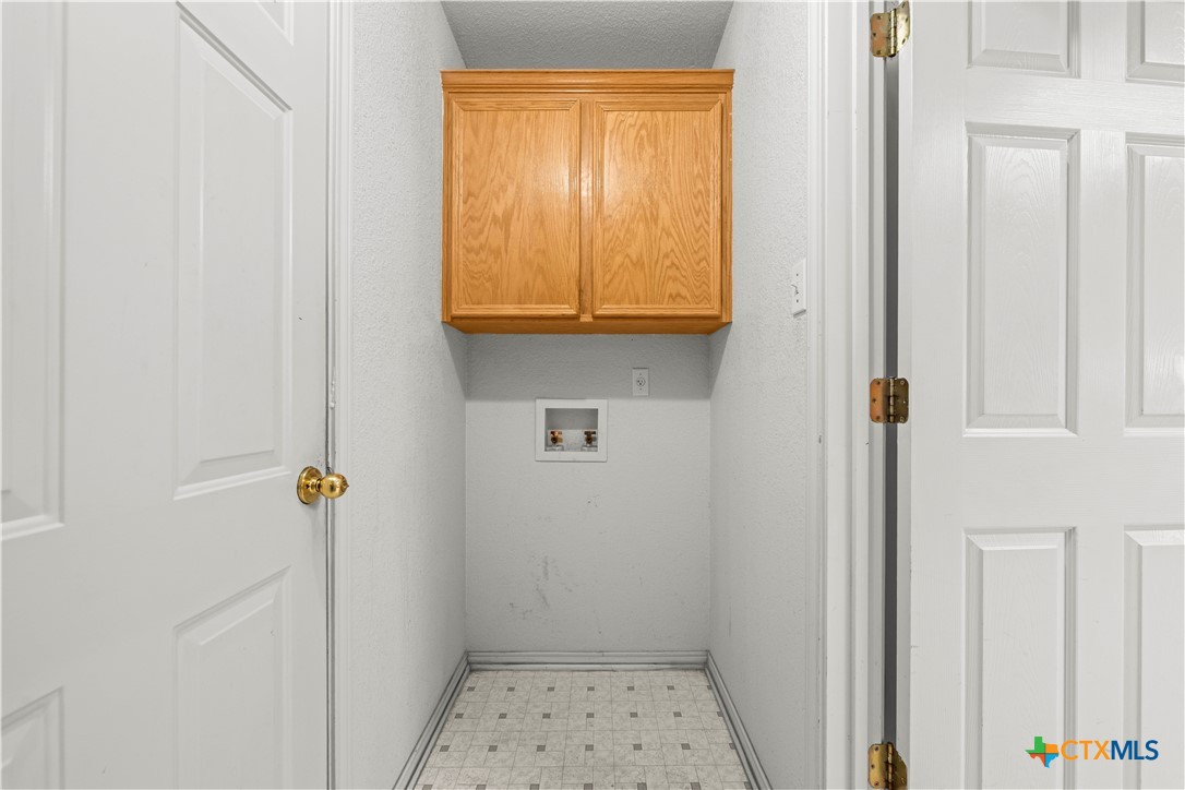 438 Hollow Road Property Photo 11