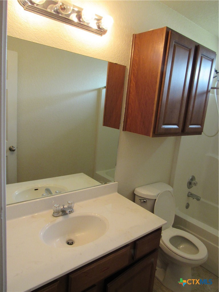 2911 Bastion Loop Property Photo 16