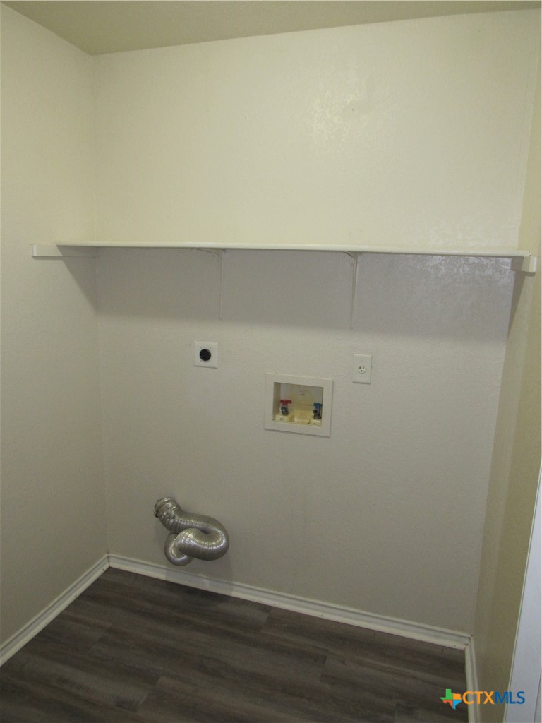 2911 Bastion Loop Property Photo 18