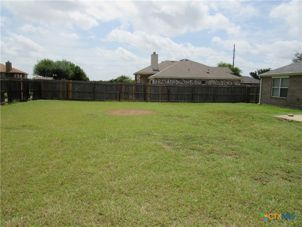 2911 Bastion Loop Property Photo 20