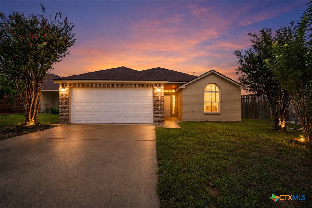 209 Foxtail Drive Property Photo 1