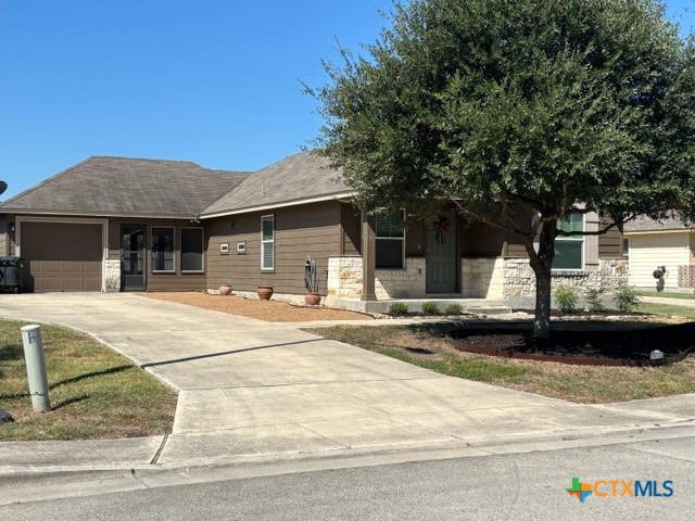1048 Lilac Wind Property Photo 2