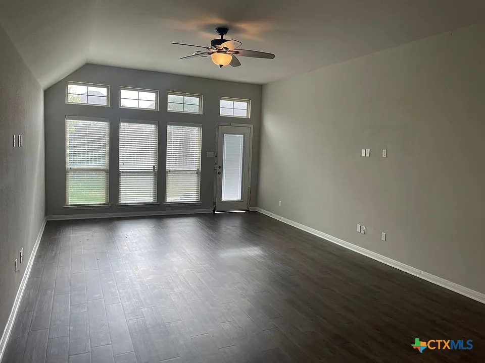 5317 Othello Drive Property Photo 7