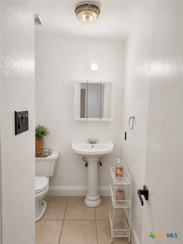 2207 Coach Drive Property Photo 17