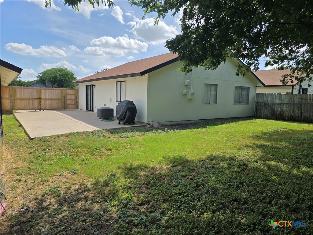 2207 Coach Drive Property Photo 32