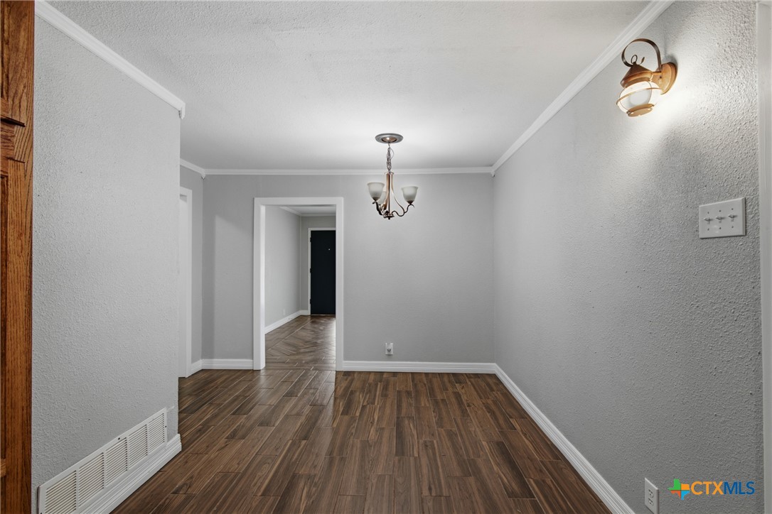 2809 Shady Hill Drive Property Photo 16