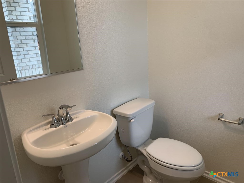 1216 Long Creek Lane Property Photo 12