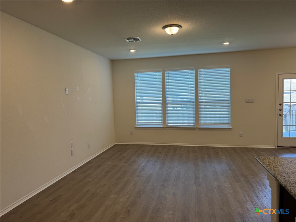 1216 Long Creek Lane Property Photo 32