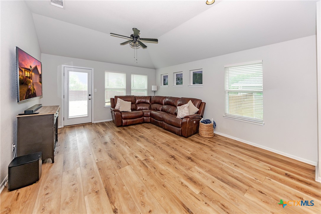 303 Schuyerville Drive Property Photo 16