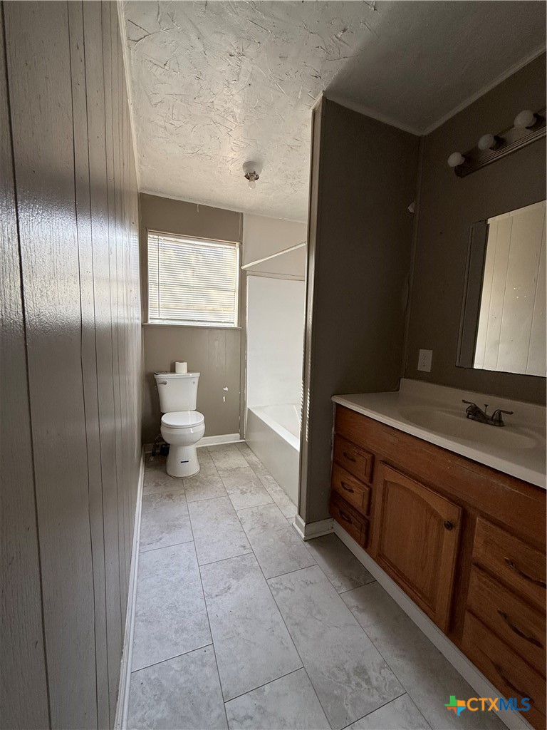 504 Brookman Drive Property Photo 10