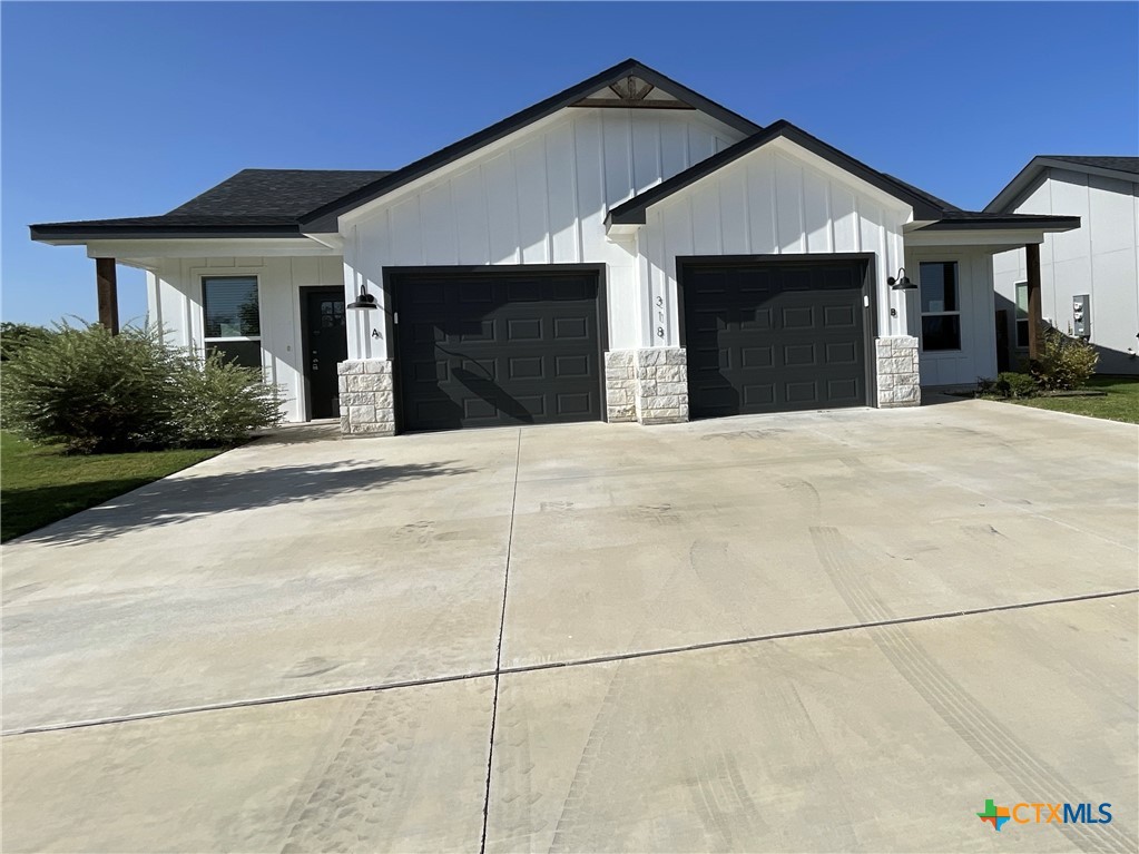318 Dolphin Drive A